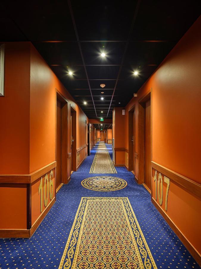 Le Mauritia Hotel Et Spa ปอร์นิก ภายนอก รูปภาพ