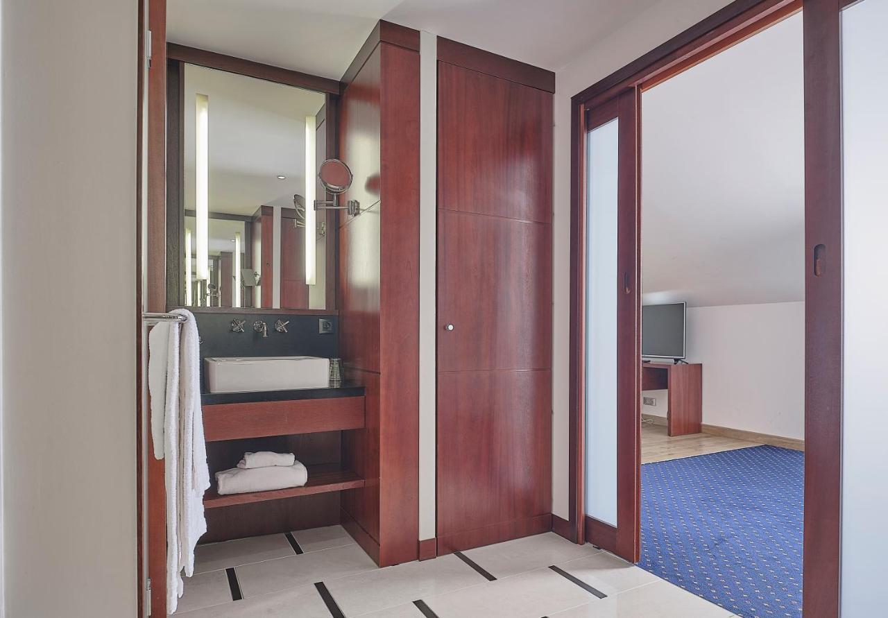 Le Mauritia Hotel Et Spa ปอร์นิก ภายนอก รูปภาพ