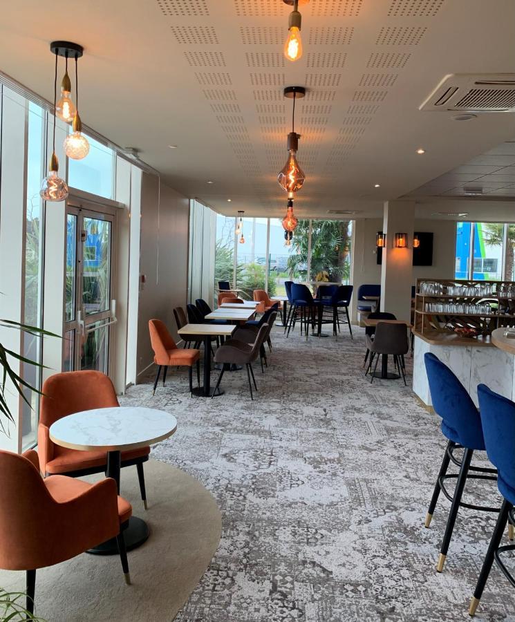 Le Mauritia Hotel Et Spa ปอร์นิก ภายนอก รูปภาพ
