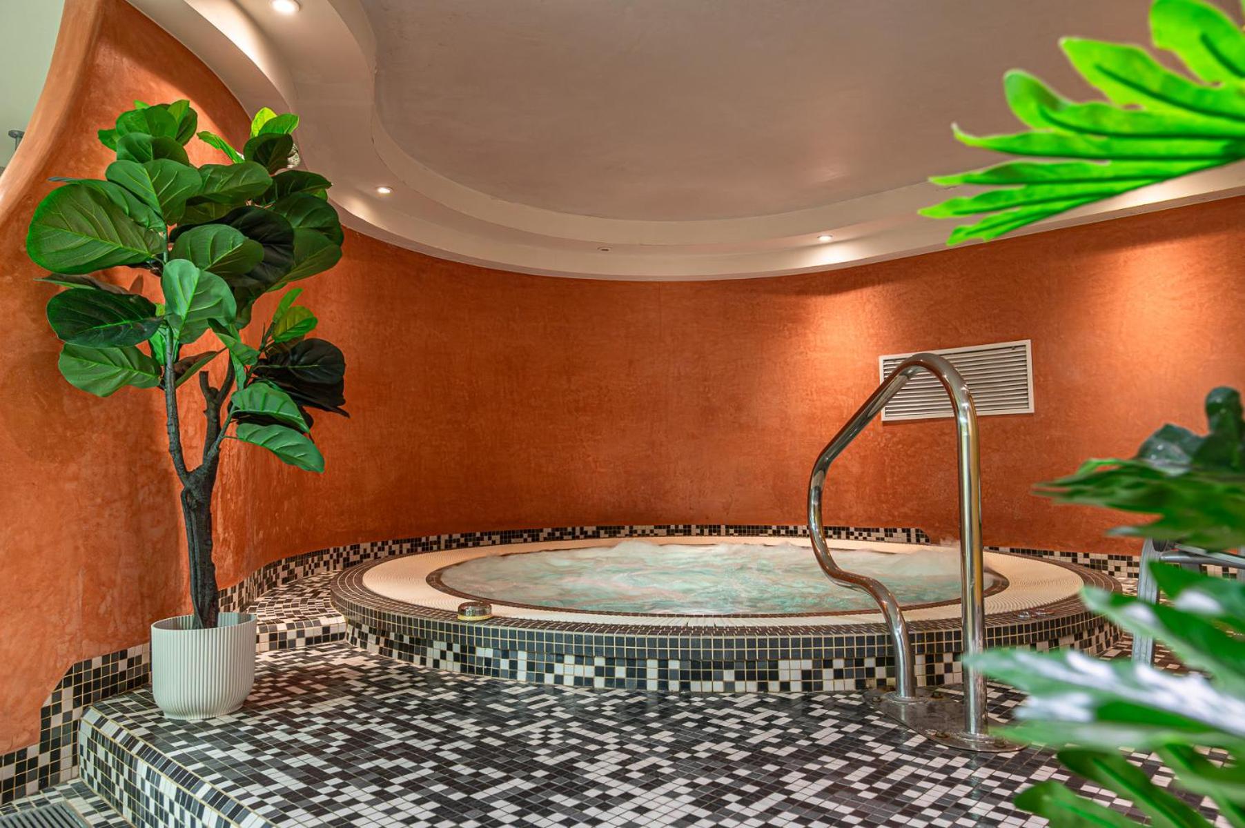 Le Mauritia Hotel Et Spa ปอร์นิก ภายนอก รูปภาพ