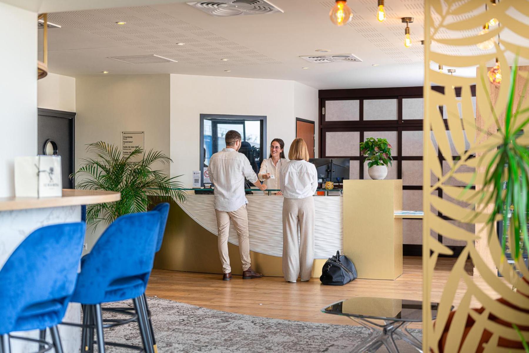 Le Mauritia Hotel Et Spa ปอร์นิก ภายนอก รูปภาพ