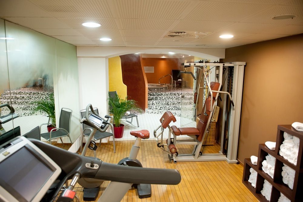 Le Mauritia Hotel Et Spa ปอร์นิก ภายนอก รูปภาพ